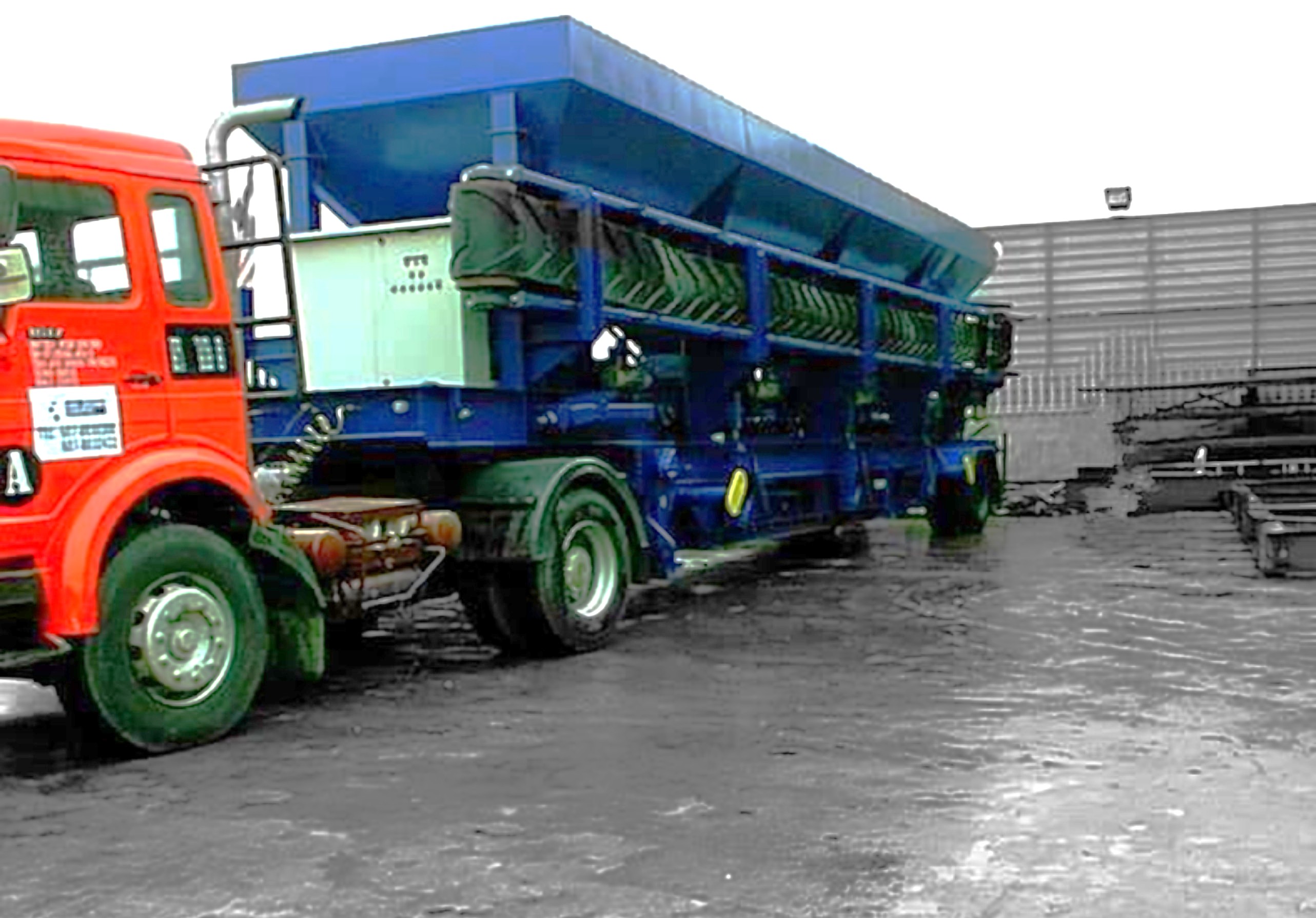 Mobile asphalt plant